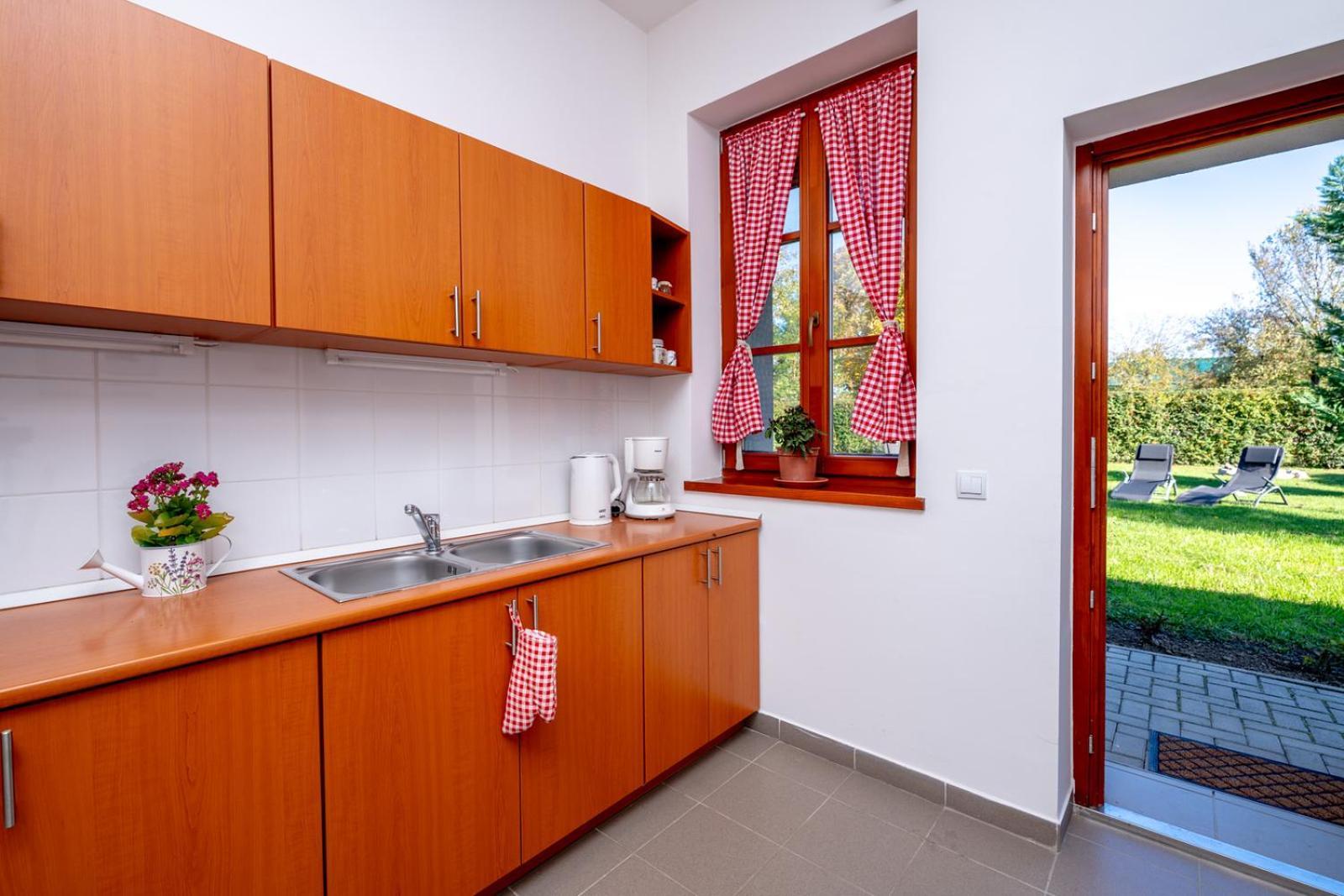 Erdődy Vendégház Kastelyosdombo Exteriér fotografie